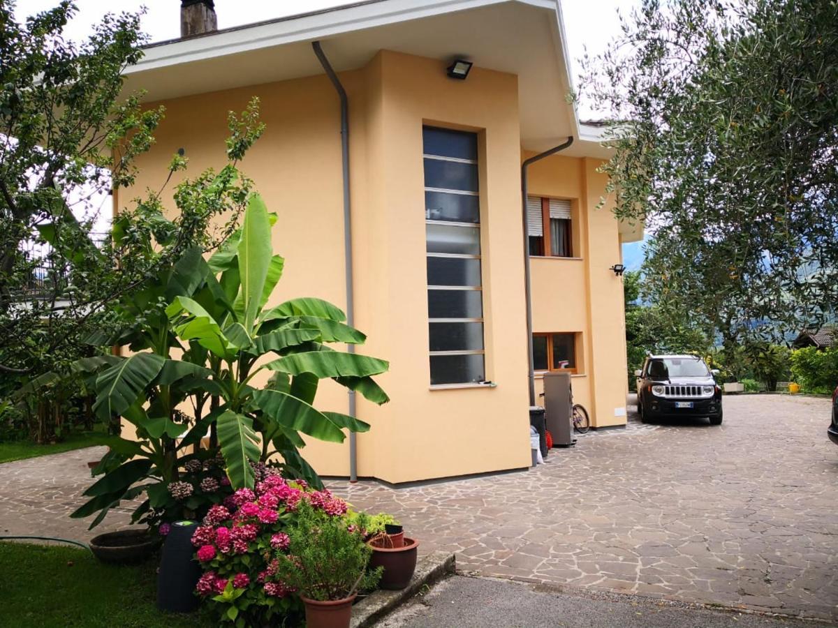 B&B Esmeralda Арко Екстер'єр фото