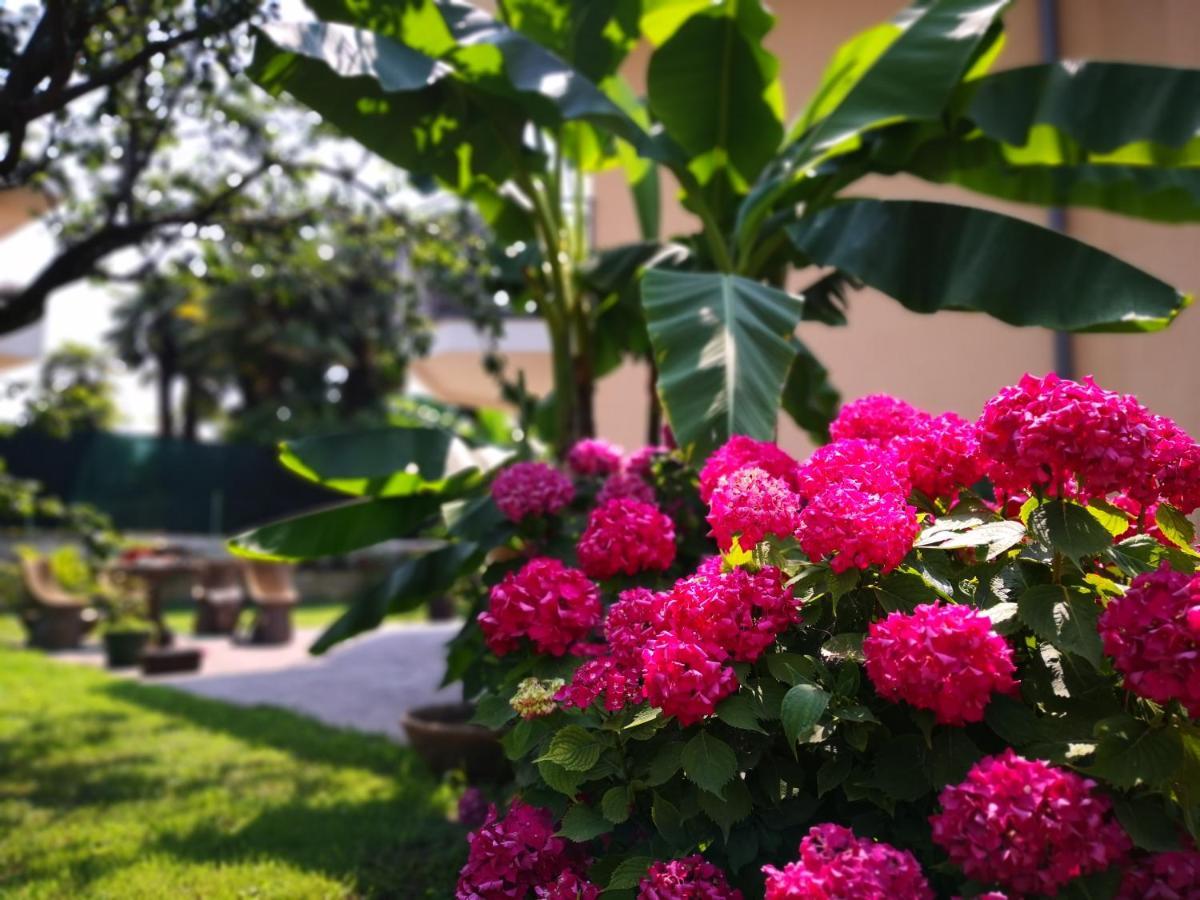 B&B Esmeralda Арко Екстер'єр фото